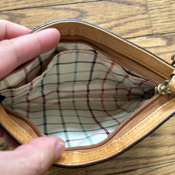Coach tan wristlet - Picture 8 of 8
